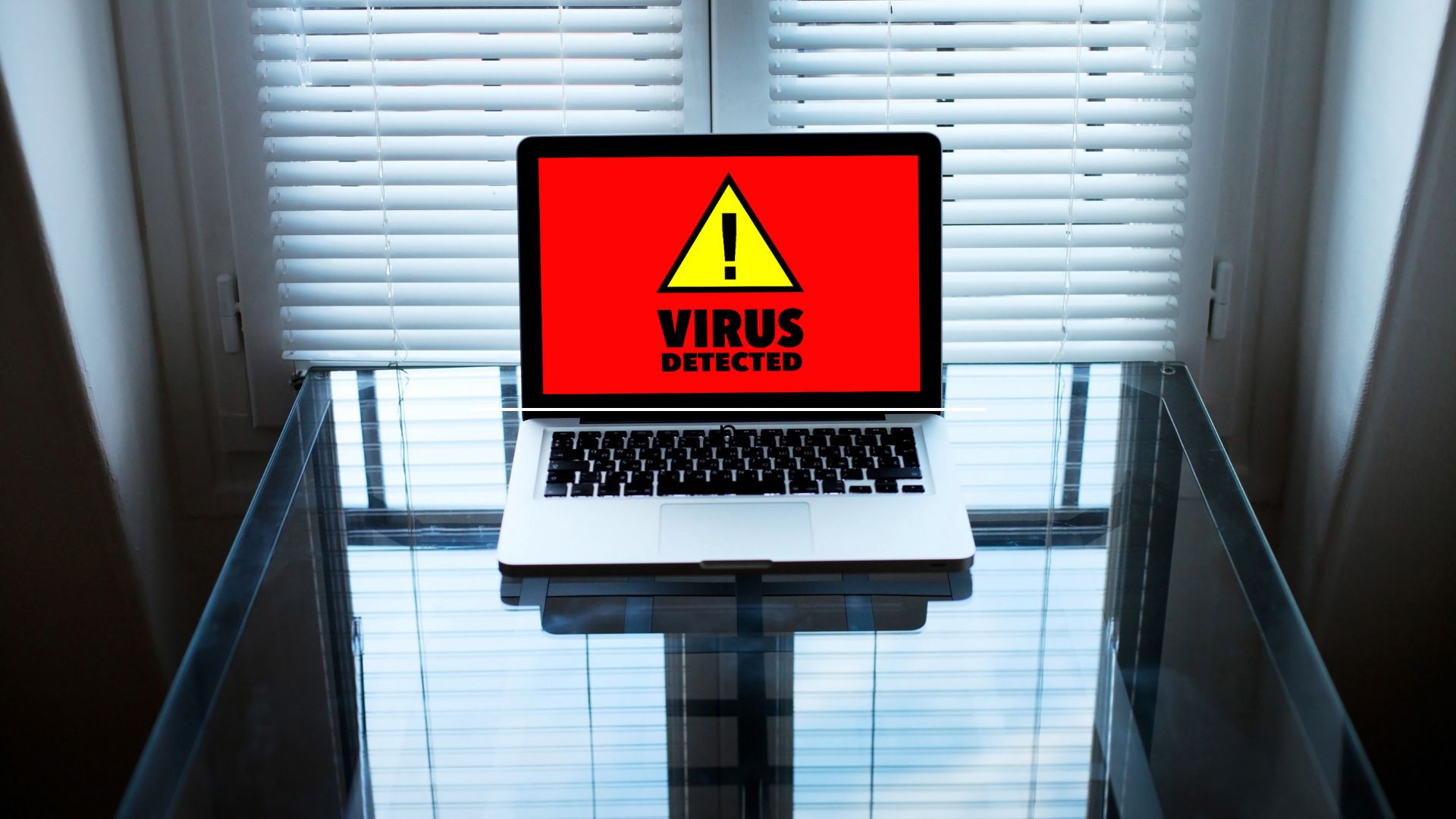 Mengapa Laptop Kena Virus? Ini 7 Penyebab dan Cara Atasinya